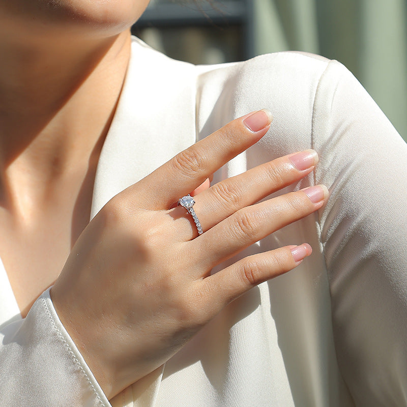 Lunara Solitaire - Aurivé